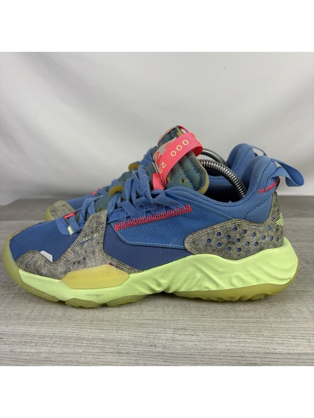 Size 8 - Air Jordan Delta Blue Beyond